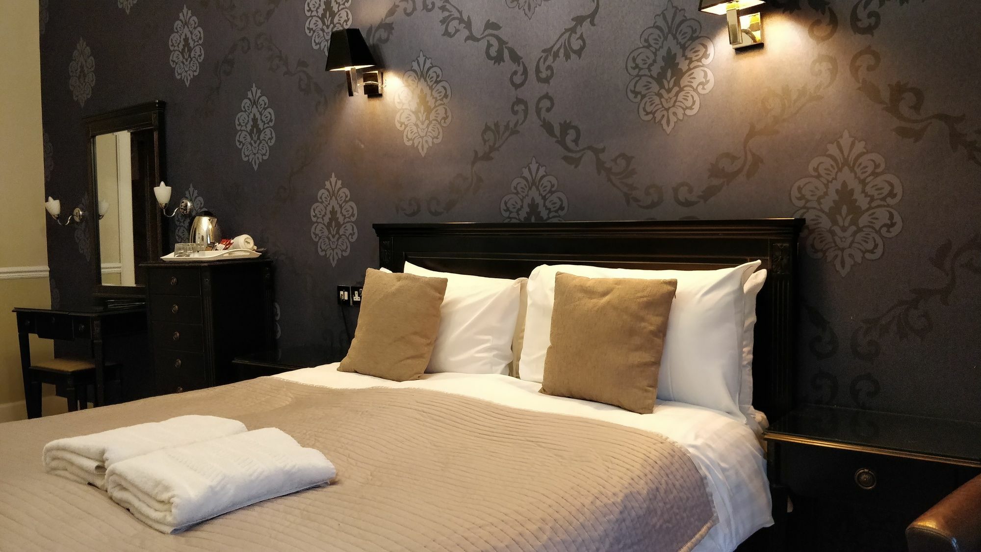 The Haymarket Lairg Hotel Edinburgh Dış mekan fotoğraf