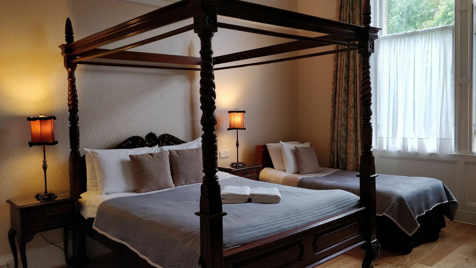 The Haymarket Lairg Hotel Edinburgh Dış mekan fotoğraf